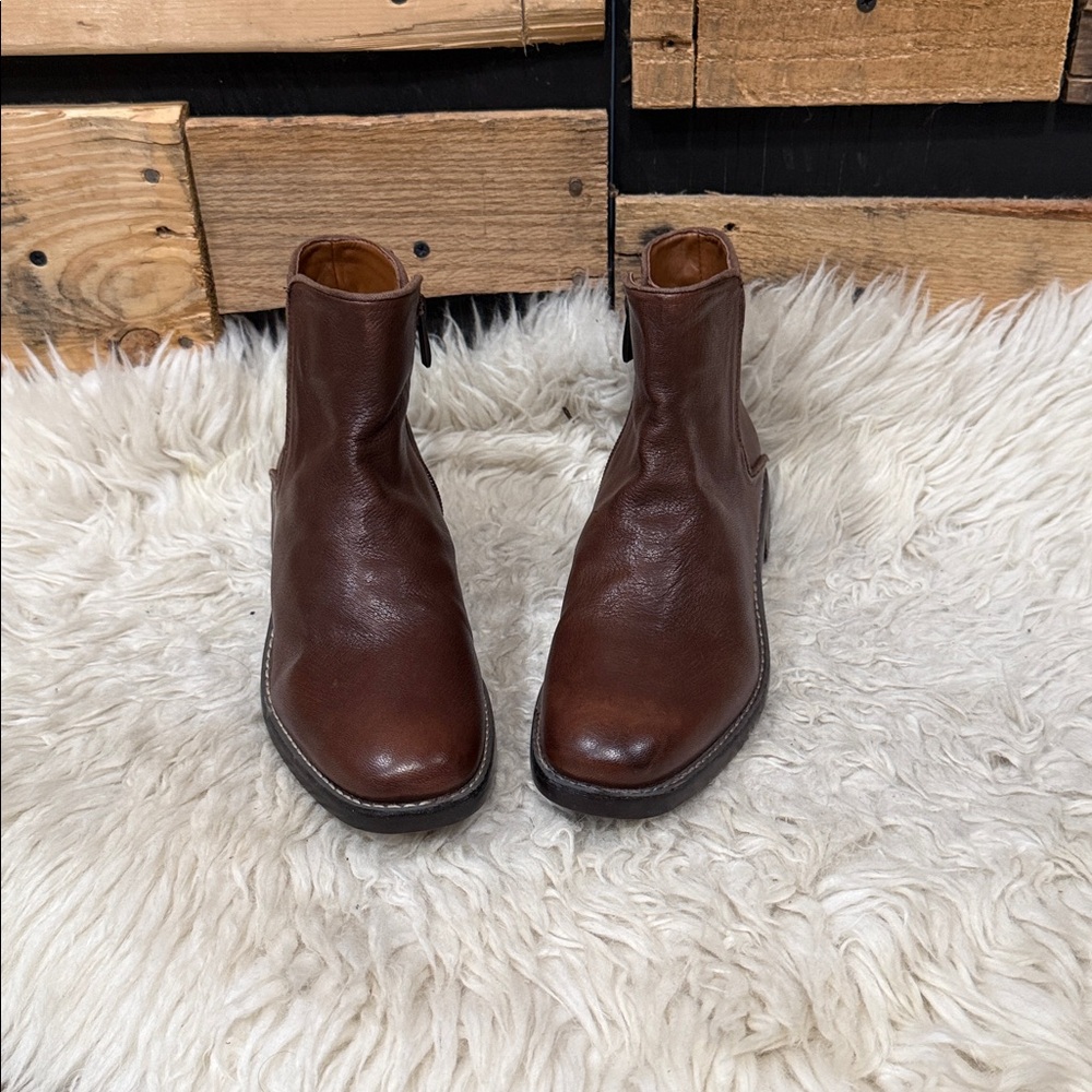 Franco Sarto Marcus ankle booties in brown leather Women’s Size 7.5 M - Picture 2 of 11